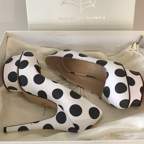 NIB! Rare! Charlotte Olympia Dolly Polka Dot Pump Heels 35.5 US 5.5 Black White - Picture 14 of 14